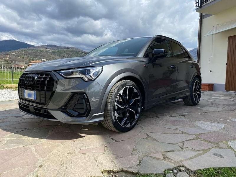 Usata Audi Q3 Sportback S-Line 150 CV (110 kW) 2022 Grigio SUV
