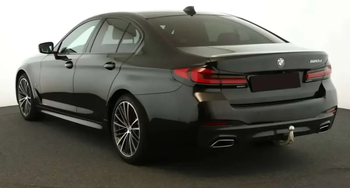 Usata BMW 520 M Sport 190 CV (139 kW) 2023 Nero Berlina