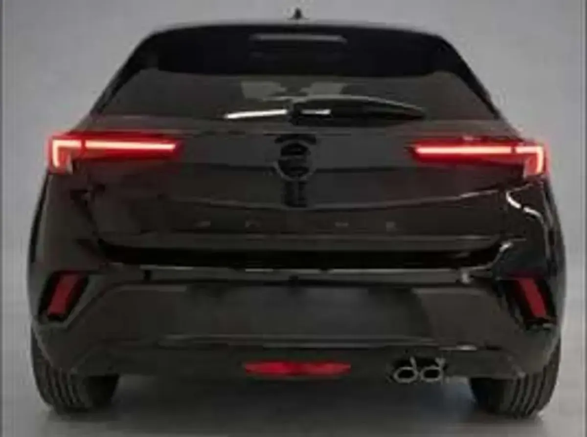 Usata Opel Mokka 136 CV (100 kW) 2021 Nero SUV