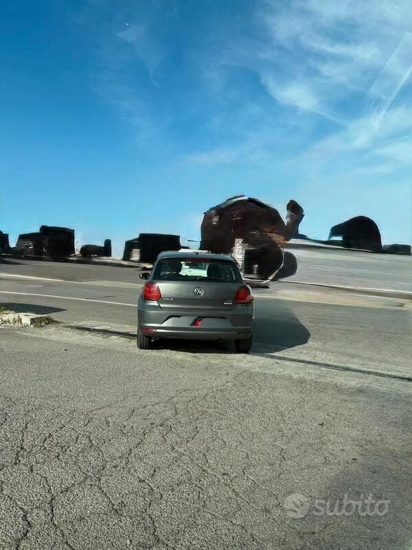 Usata VW Polo 101 CV (74 kW) 2013 Grigio Utilitaria