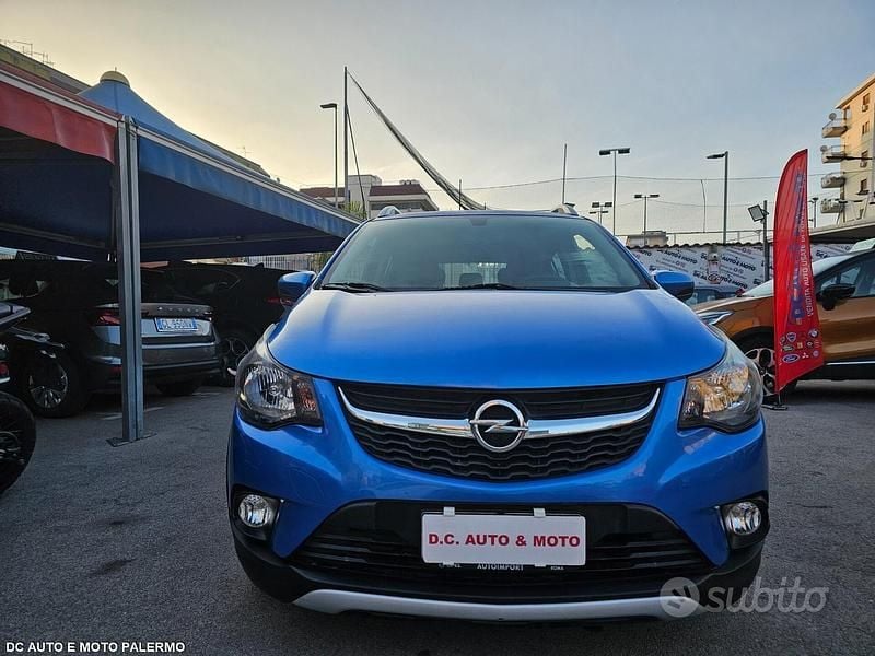 Usata Opel Karl Rocks 75 CV (55 kW) 2018 Blu Utilitaria