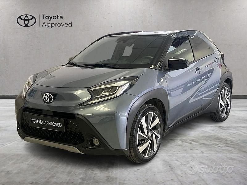 Usata Toyota Aygo X Lounge 72 CV (52 kW) 2025 Other SUV