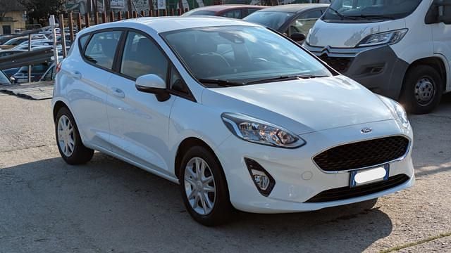 Usata Ford Fiesta Business Edition 85 CV (62 kW) 2020 Bianco Utilitaria
