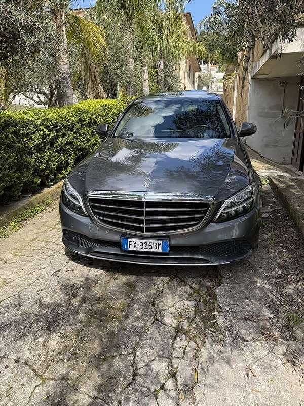 Usata Mercedes 220 194 CV (142 kW) 2018 Grigio Berlina