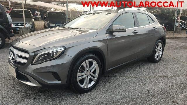 Usata Mercedes GLA180 Sport 109 CV (80 kW) 2015 Antracite metallizzato SUV