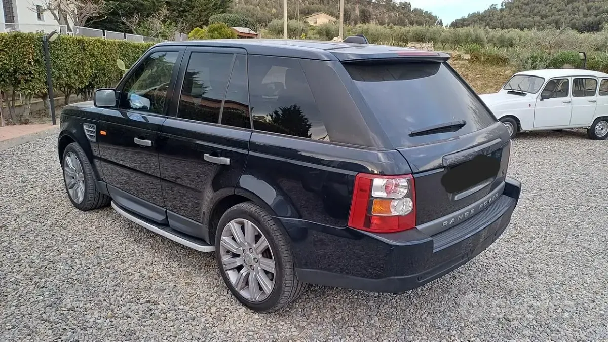 Usata Land Rover Range Rover Sport HSE 272 CV (200 kW) 2008 Blu SUV