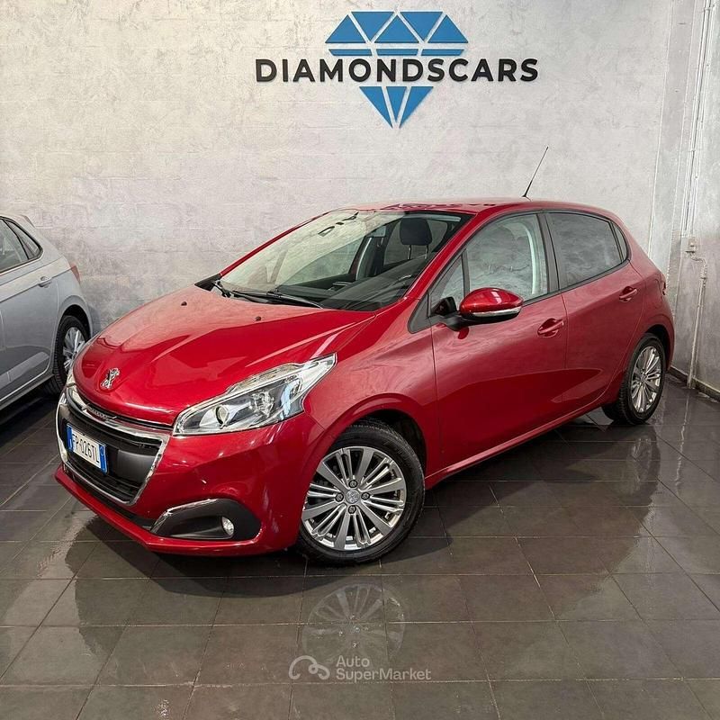 Usata Peugeot 208 Allure 75 CV (55 kW) 2018 Rosso Utilitaria