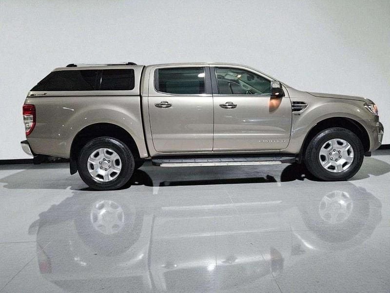 Usata Ford Ranger Limited 200 CV (147 kW) 2017 Beige metallizzato Pick-up