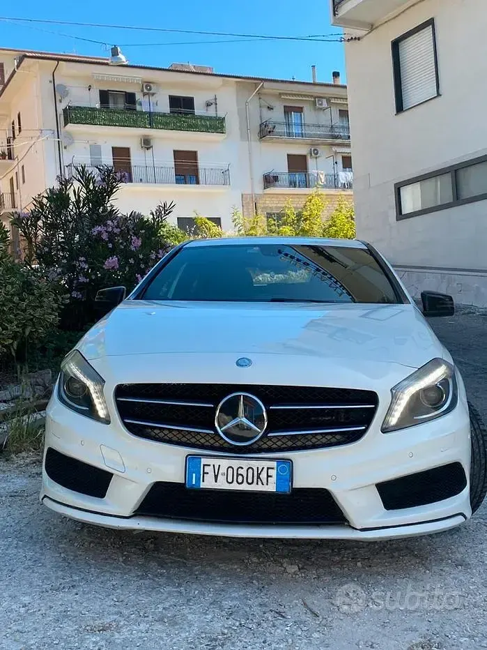 Usata Mercedes A200 AMG 136 CV (100 kW) 2014 Bianco Berlina