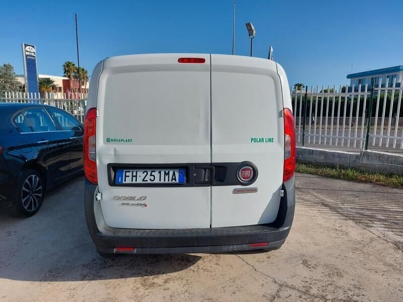 Usata Fiat Doblò 95 CV (69 kW) 2017 Bianco Monovolume