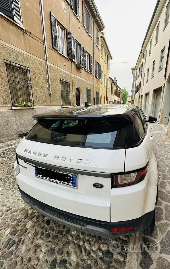 Usata Land Rover Range Rover evoque 150 CV (110 kW) 2017 Bianco SUV