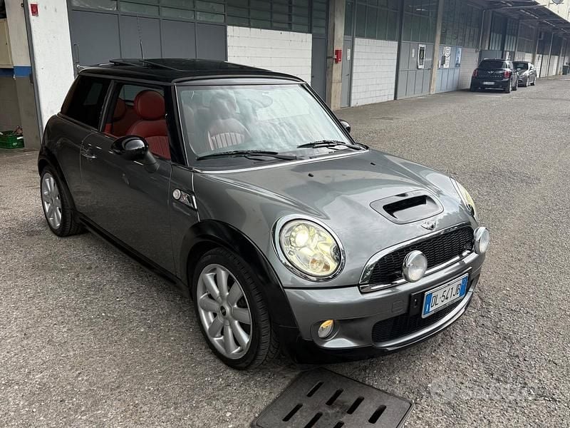 Usata Mini Cooper S Chili 175 CV (128 kW) 2007 Grigio Utilitaria