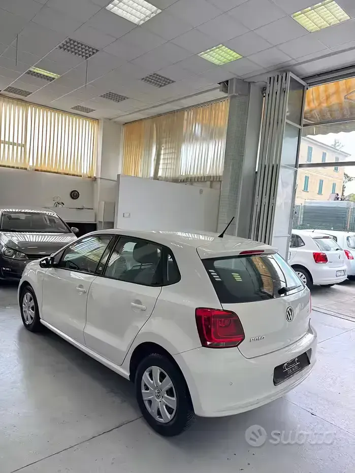 Usata VW Polo Comfortline 69 CV (50 kW) 2013 Bianco Utilitaria