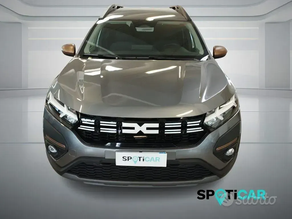 Nuova Dacia Jogger Extreme 101 CV (74 kW) 2026 Grigio Monovolume