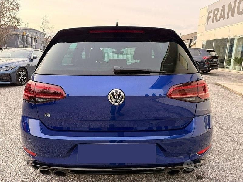 Usata VW Golf VII R 310 CV (228 kW) 2017 Blu Berlina