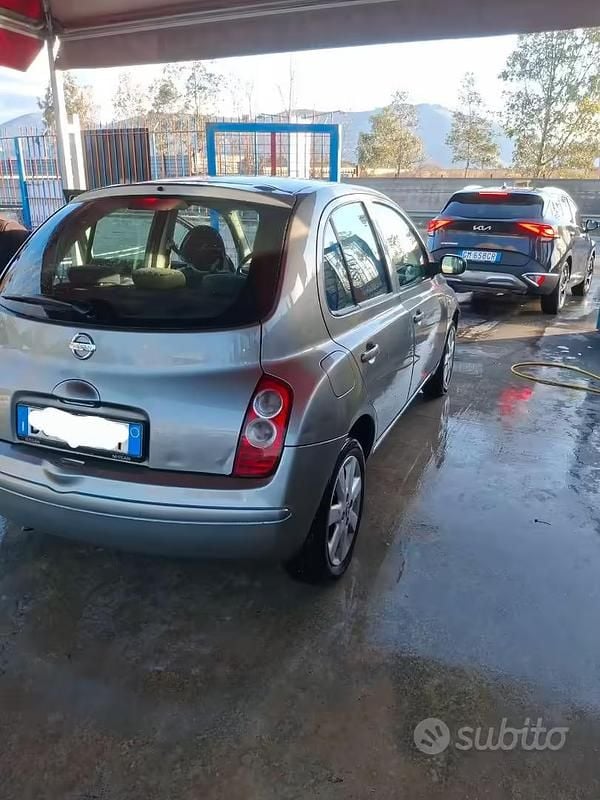 Usata Nissan Micra 80 CV (58 kW) 2007 Grigio Berlina