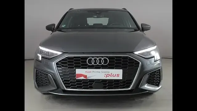 Usata Audi A3 S-Line 204 CV (150 kW) 2023 Grigio Berlina