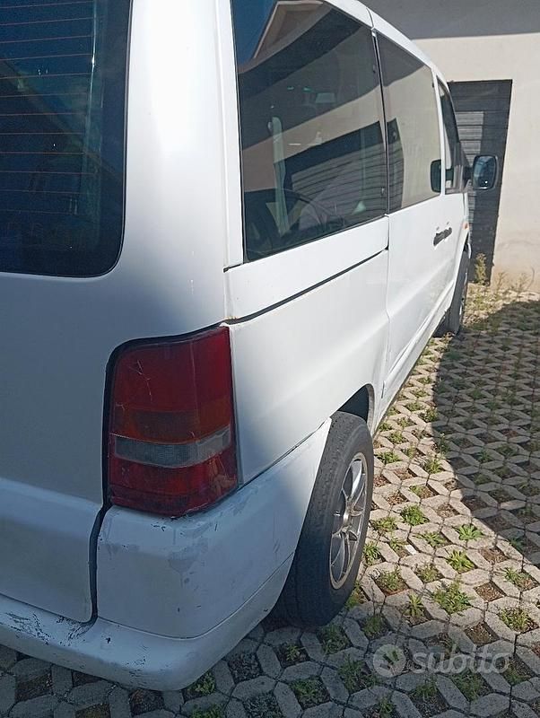 Käytetty Mercedes Vito 122 HP (89 kW) 1999 Valkoinen Van