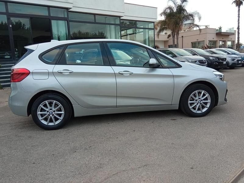 Usata BMW 216 Active Tourer Advantage 116 CV (85 kW) 2018 Argento Monovolume