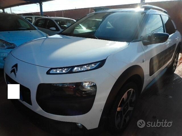 Usata Citroën C4 99 CV (72 kW) 2017 Bianco Berlina