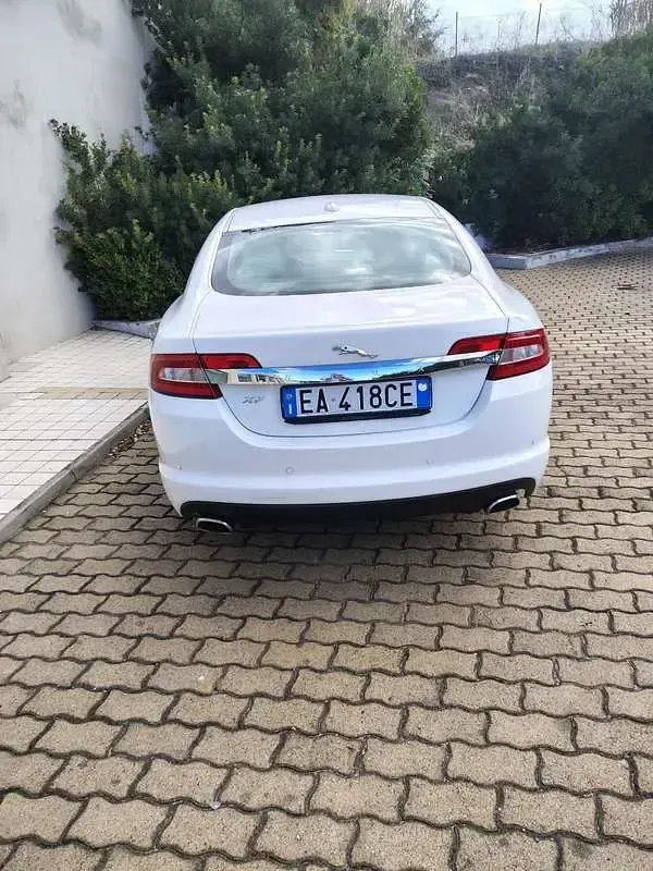 Usata Jaguar XF Luxury 275 CV (202 kW) 2009 Berlina