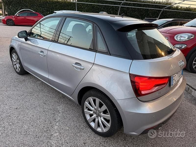 Usata Audi A1 90 CV (66 kW) 2016 Grigio Utilitaria