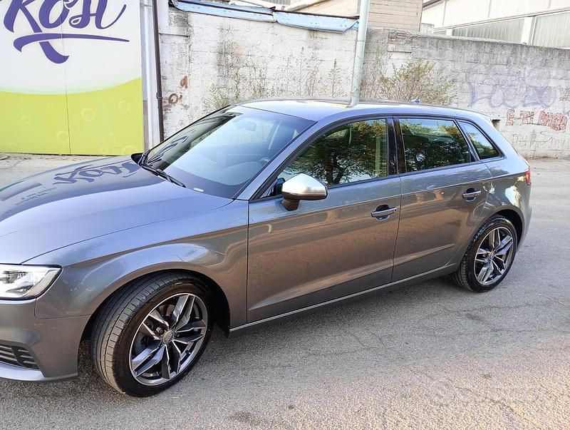 Usata Audi A3 116 CV (85 kW) 2017 Grigio Station wagon