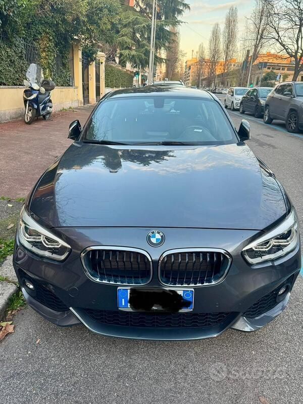 Grigio Usata 2019 BMW 118 M Sport Due volumi | 16.500 € (Super prezzo) - Immagine 1/4