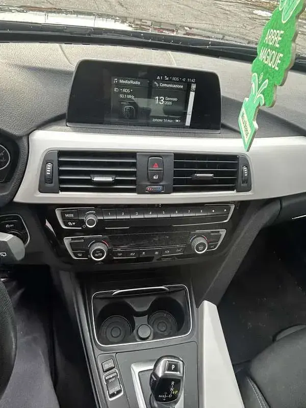 Usata BMW 320 Sport Line 190 CV (139 kW) 2018 Station wagon