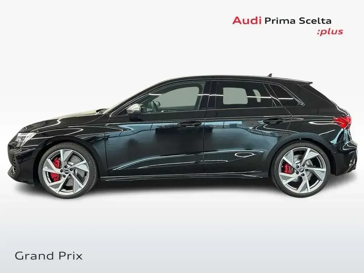 Nuova Audi A3 333 CV (244 kW) 2026 Nero Berlina