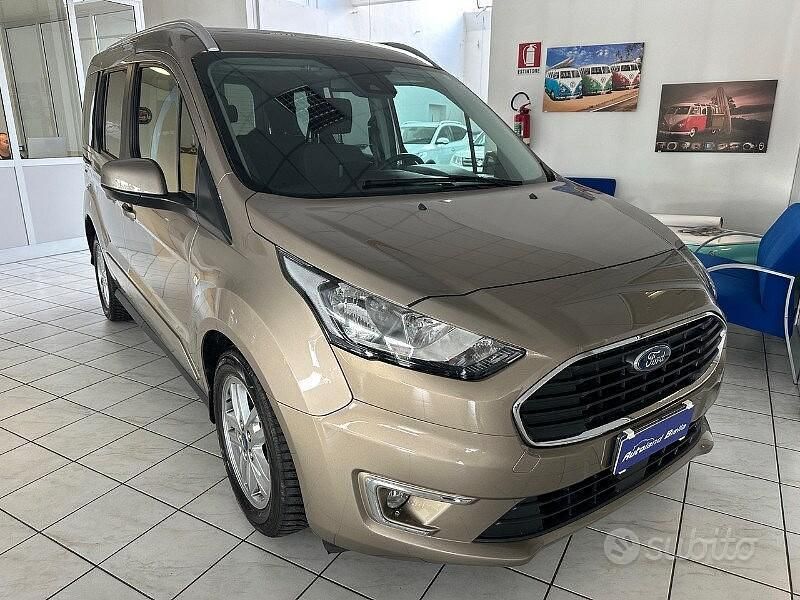 Usata Ford Tourneo Connect Titanium 120 CV (88 kW) 2020 Grigio Monovolume