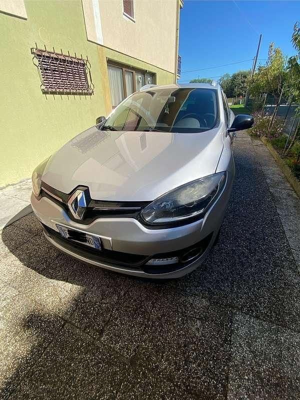 Usata Renault Mégane GrandTour LIMITED 95 CV (69 kW) 2015 Station wagon