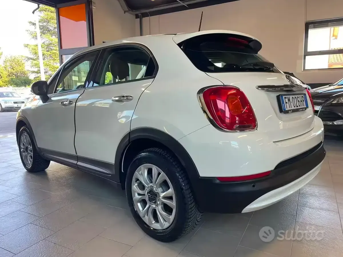 Usata Fiat 500X 120 CV (88 kW) 2017 Bianco SUV