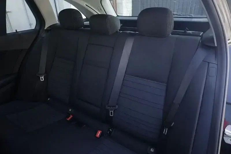 Usata Mercedes C200 Business 136 CV (100 kW) 2018 Nero Station wagon