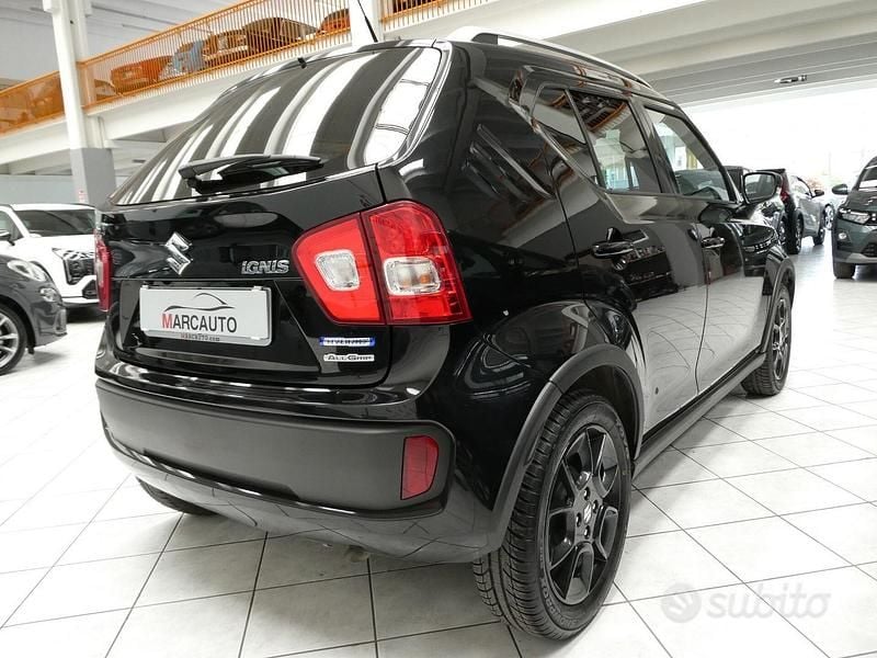 Second-hand Suzuki Ignis 90 CP (66 kW) 2020 Negru SUV