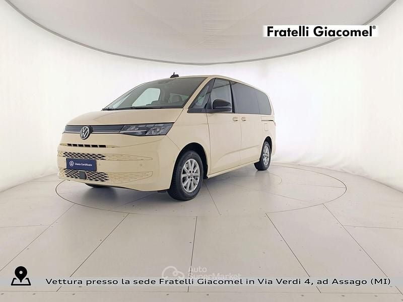 Usata VW Multivan Life 150 CV (110 kW) 2024 Bianco Furgone