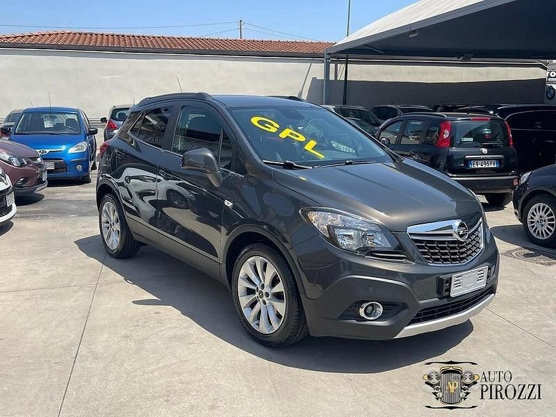 Usata Opel Mokka 140 CV (102 kW) 2017 Grigio SUV