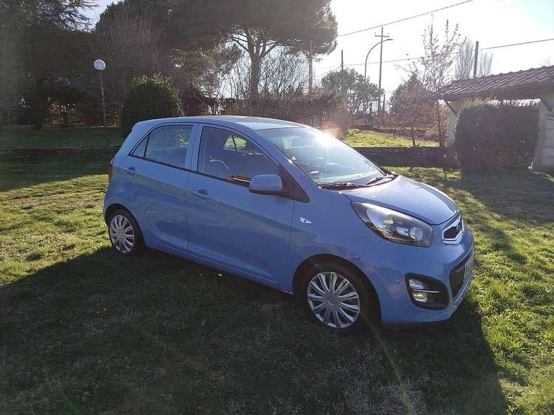 Usata Kia Picanto 67 CV (49 kW) 2014 Utilitaria