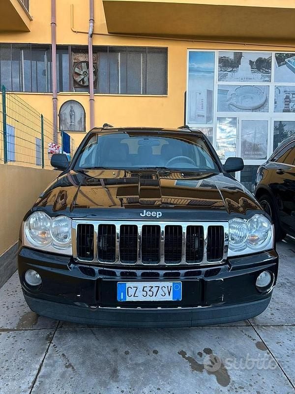 Usata Jeep Grand Cherokee Limited 216 CV (158 kW) 2006 Nero SUV