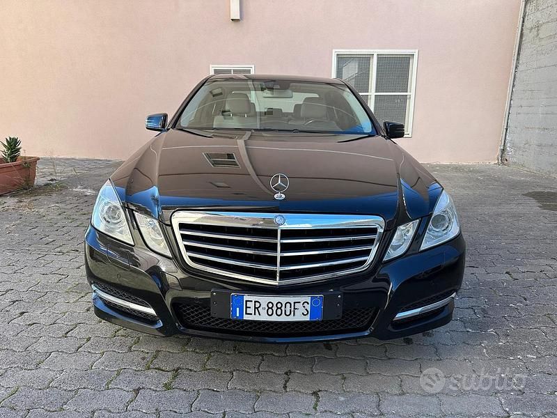 Usata Mercedes E220 Avantgarde 2013 Nero Berlina