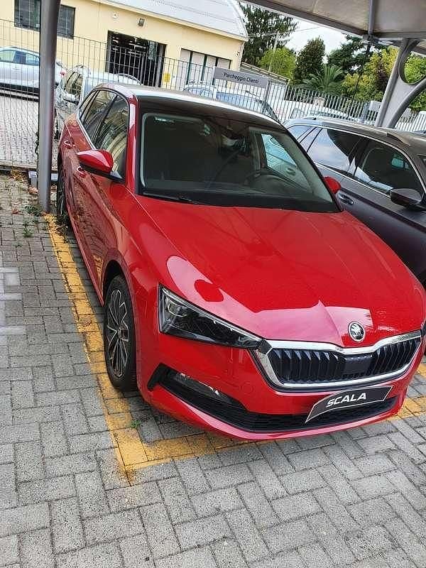 Usata 2020 Skoda Scala Sport Utilitaria | 14.000 € (Buon prezzo) - Immagine 1/4