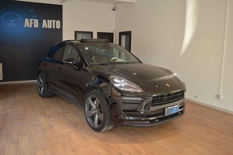 Usata Porsche Macan 265 CV (194 kW) 2022 Nero SUV