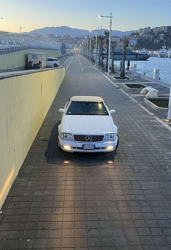 Usata Mercedes SL500 306 CV (225 kW) 2000 Cabrio