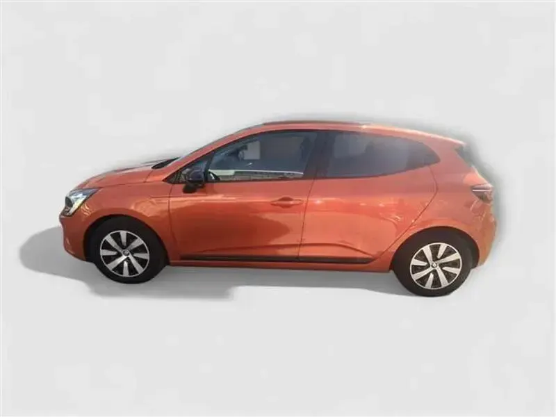 Usata Renault Clio Zen 140 CV (102 kW) 2023 Arancione Utilitaria