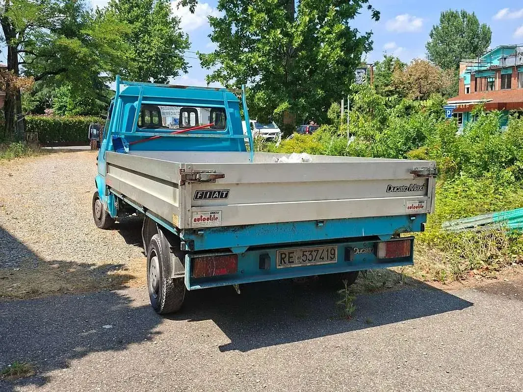 Usata Fiat Ducato 75 CV (55 kW) 1988 Blu/azzurro Furgone