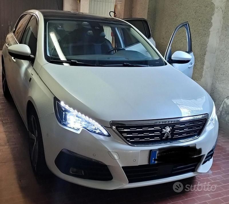 Usata Peugeot 308 131 CV (96 kW) 2019 Berlina