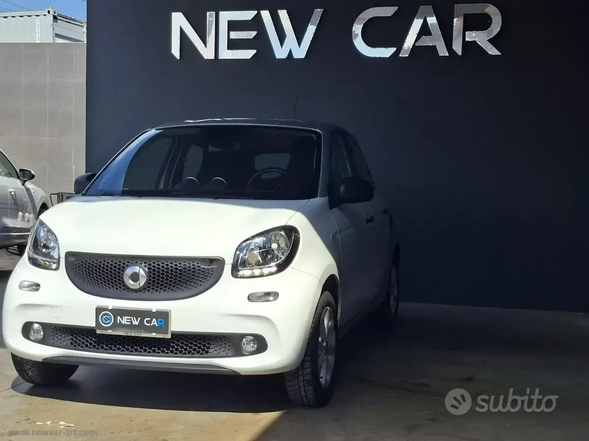 Usata Smart ForFour Passion 71 CV (52 kW) 2017 Bianco Utilitaria