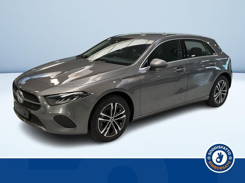 Grigio metallizzato Nuova 2025 Mercedes A250 Advanced | 42.000 € (Buon prezzo) - Immagine 1/3
