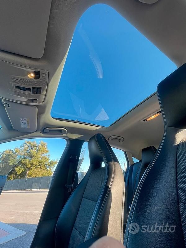 Usata Mercedes CLA220 Shooting Brake Executive 177 CV (130 kW) 2017 Nero Station wagon