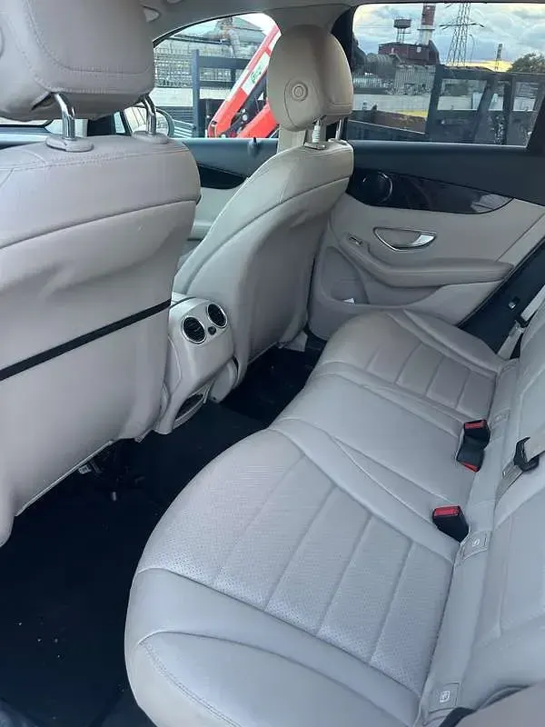 Usata Mercedes GLC220 170 CV (125 kW) 2016 Bianco SUV